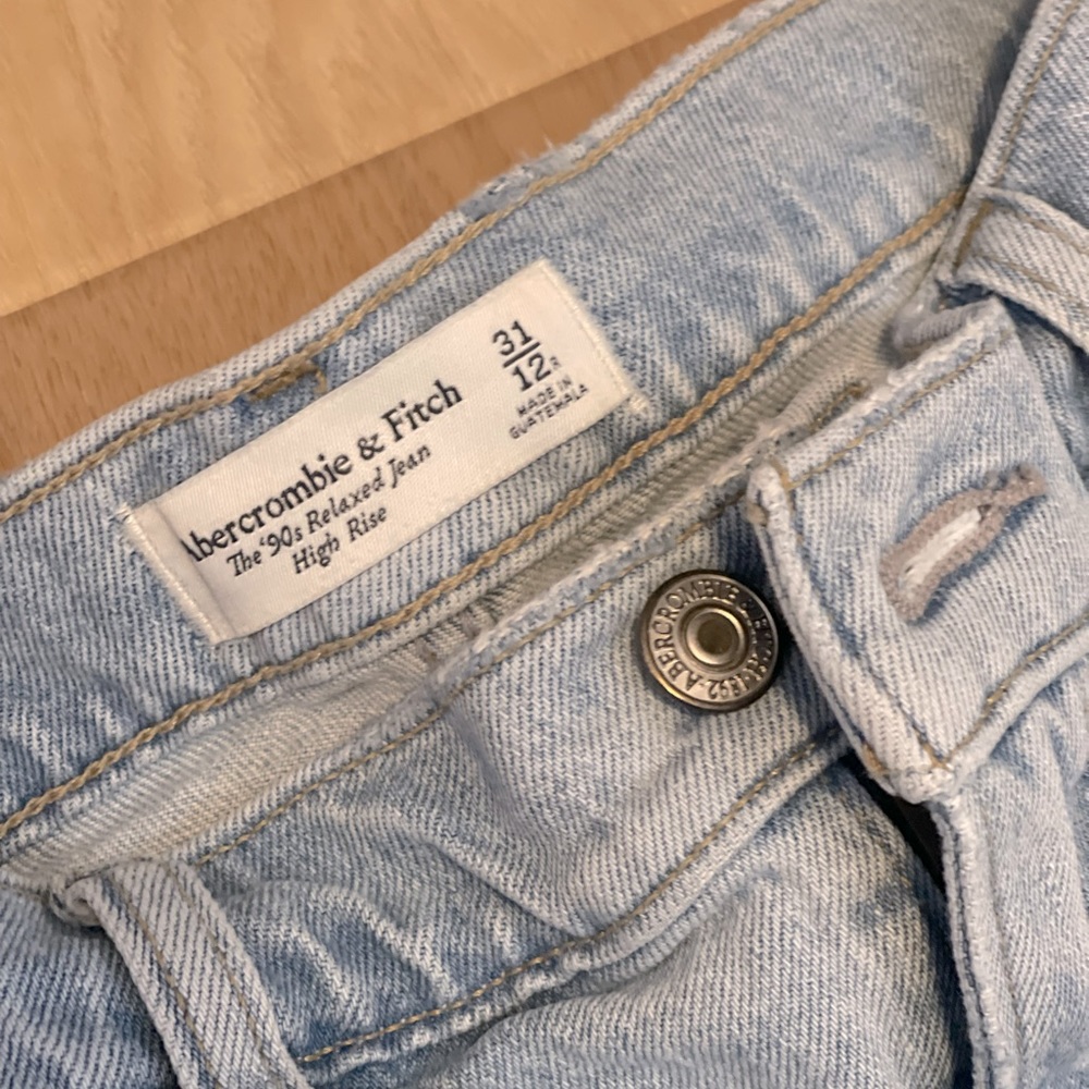 Abercrombie jeans